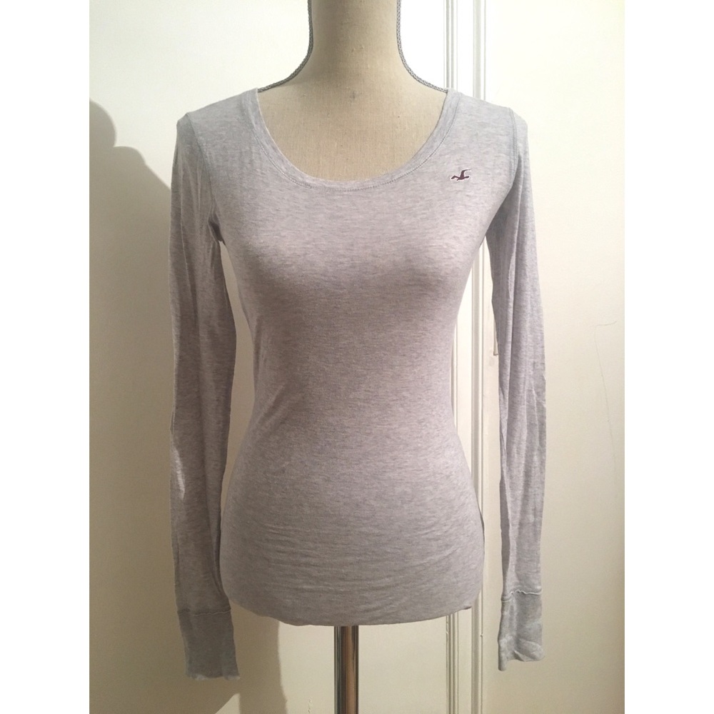 Hollister long sleeve knit top